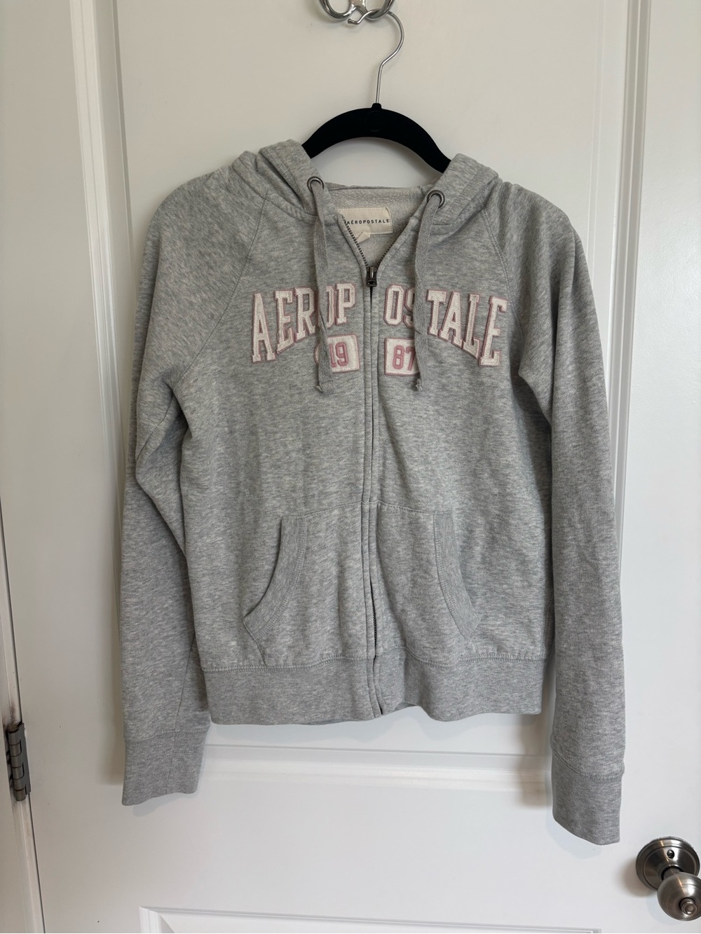 Women’s Aéropostale Gray Zip-Up Hoodie